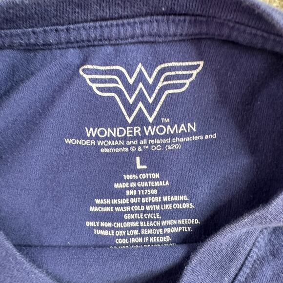 Wonder Woman Shirt Womens Large Blue Red DC Comics Short Sleeve Ladies - Picture 4 of 11